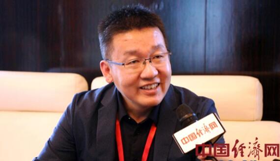 云集高级副总裁张铁成现场接受采访